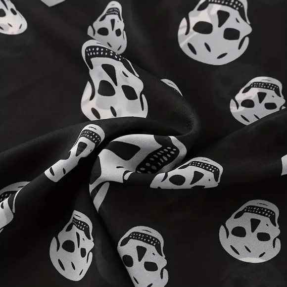 SHEER SKULLS ☠️ | Black & White Skull Print | Scarf (Brand New!) 💕✨ - Picture 4 of 12
